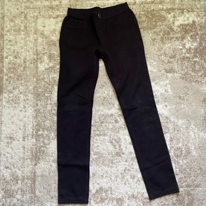 Black skinny pants